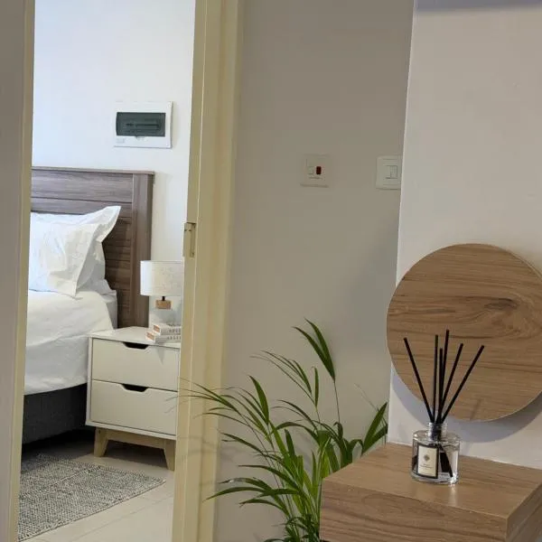 Luxury on Habitat Kappa E107 โรงแรมในกาโบโรเน