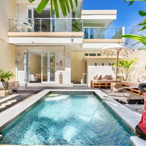 Family friendly 3BR Poolvilla Central Seminyak Mayyah, готель у Семіньяку