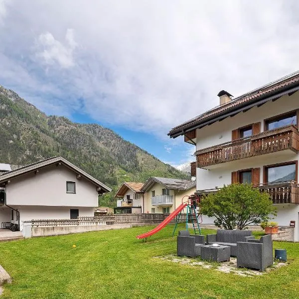 Casa Morsich, hótel í Predazzo