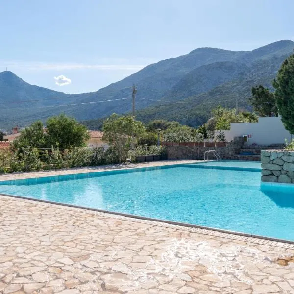 Hotiday Cala Gonone, hotel v destinaci Cala Gonone