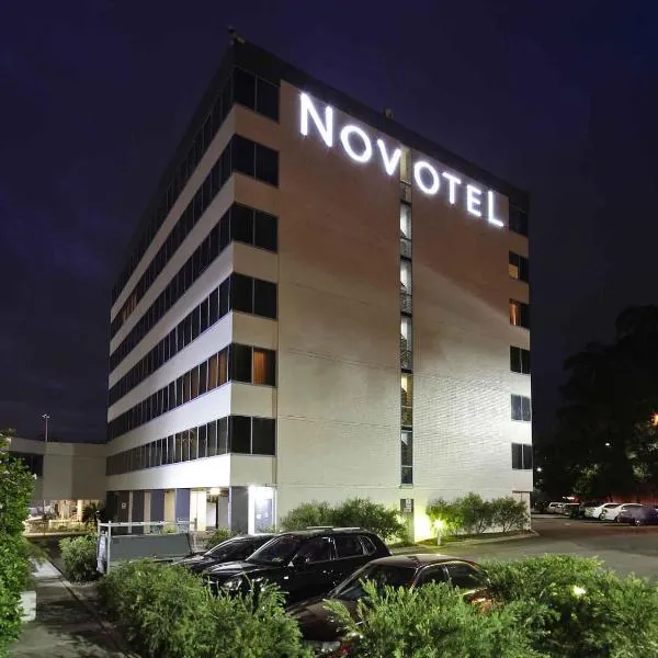 Novotel Sydney West HQ, hótel í Rooty Hill