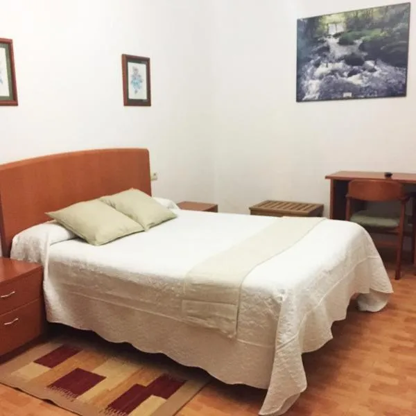 Hostal La Casilla, hotel em Guitiriz