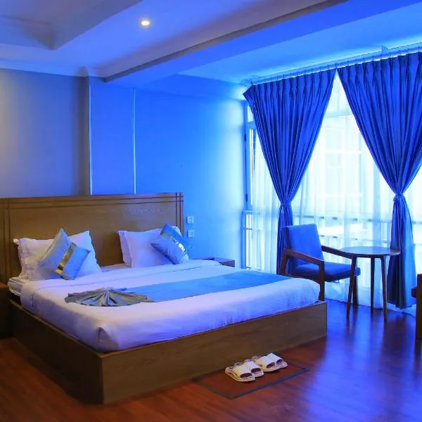 Burqito International Hotel, хотел в Ауаса