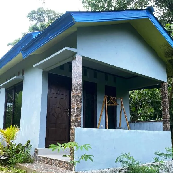 Palm Bungalow, hotell i Kelimutu