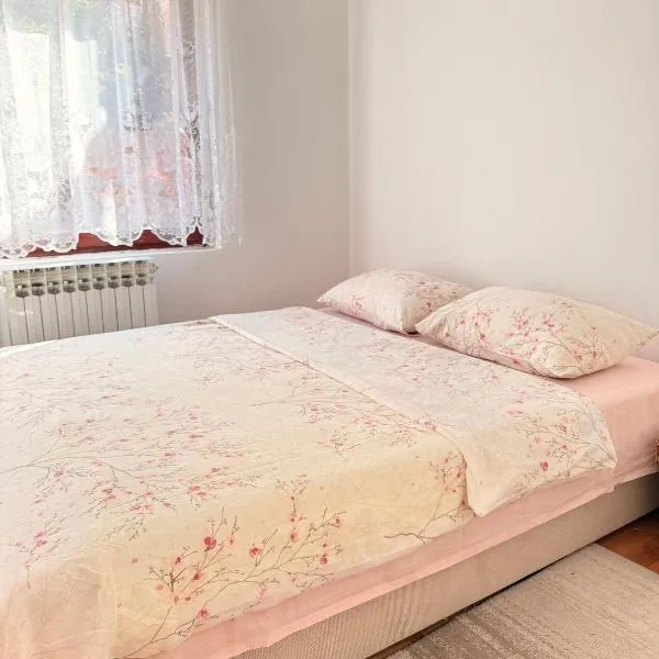 Apartment Green Heaven, viešbutis mieste Konicas