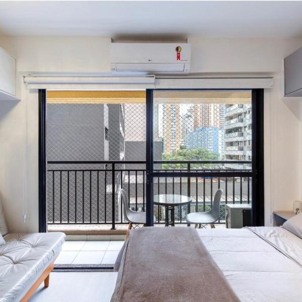 Apartamento novo e completo Localização privilegiada - próximo a Paulista, Shopping Frei Caneca, Hospital Sírio e Smart Fit Estacionamento privado 24hrs em frente ao prédio Supermercado na porta Rede de proteção para crianças