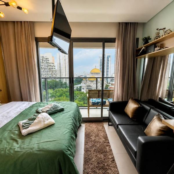 Studio Moderno no Paraíso com Varanda e Vista Ao lado do Metrô