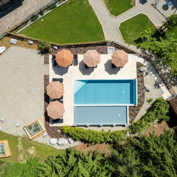 Bajsova domačija – hotel w mieście Podčetrtek
