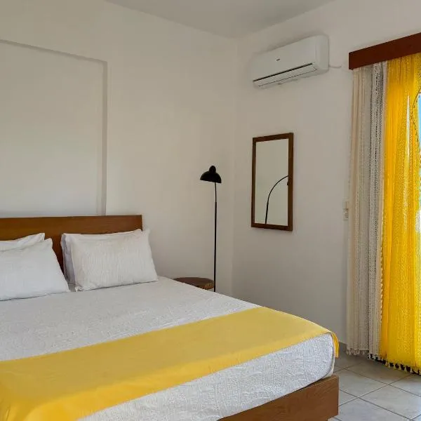 Melissa Apartments, hotel v mestu Frangokastello