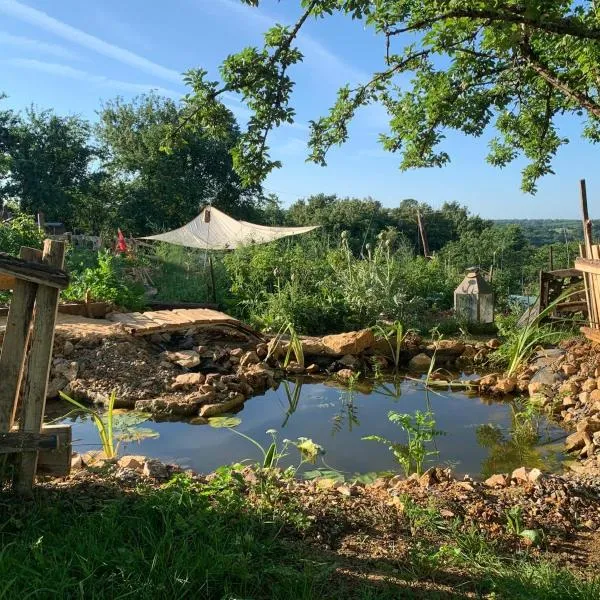 Le petit Permadise, Hotel in Chassiecq