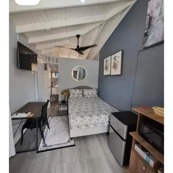 Carmen's Cozy Studio, hotel di Bridgetown
