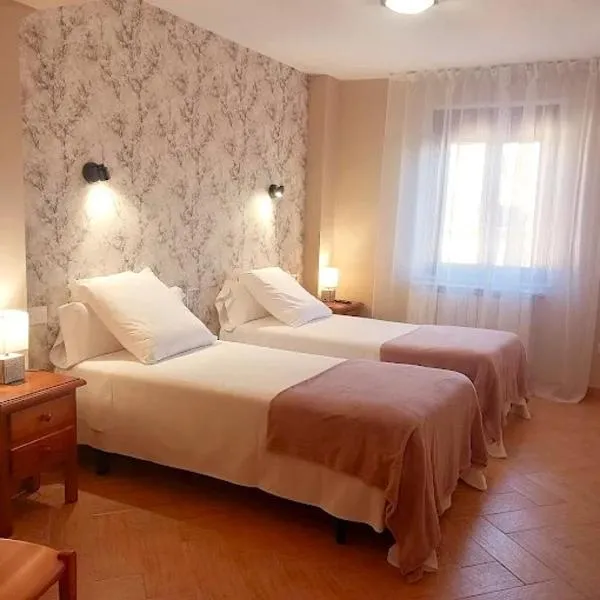 HOTEL RURAL ORQUIDEA, hotell i Velilla del Río Carrión