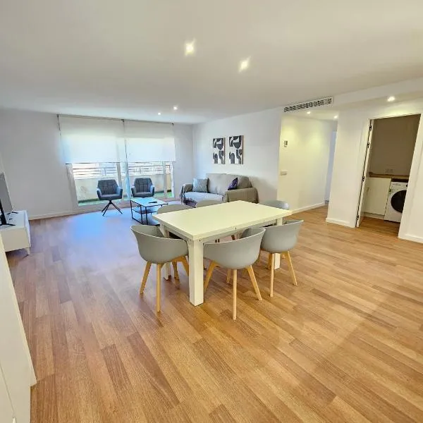Apartamentos SHOAL Torrevieja, hotell Torreviejas