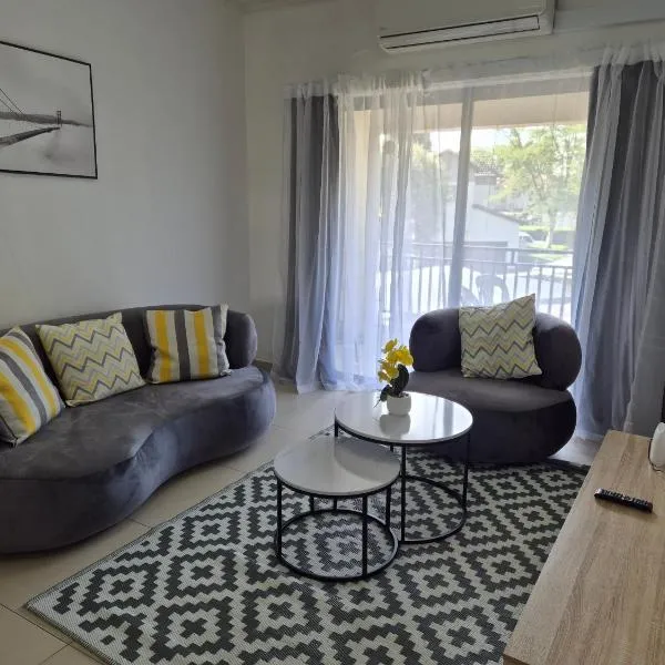Elegant Bliss -2 bedroomed at Dainfern, in Fourways, Sandton, hotel in Fourways