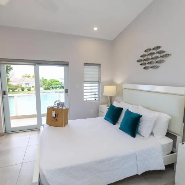 246E South Finger, hotel a Jolly Harbour