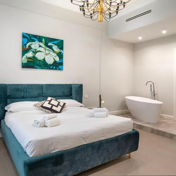 DoME 266, hotell Napolis