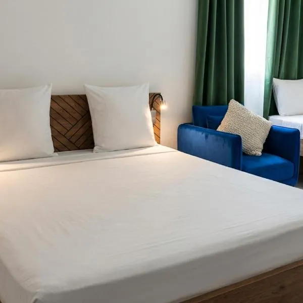 ZAYON HÔTEL ylang، فندق في Labattoir