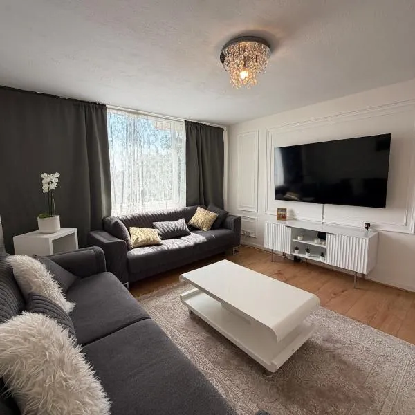 Stunning 2 Bedroom Flat Near Wembley Stadium, ξενοδοχείο στο Λονδίνο