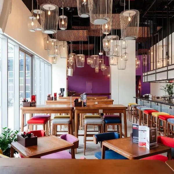 Wink Hai Phong Centre, Unscripted by Hyatt - 24 Hours stay, Hotel in Haiphong