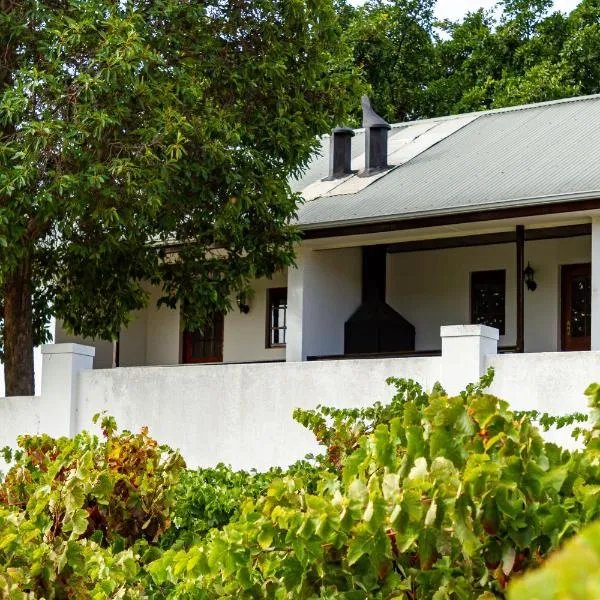 D'Aria Guest Cottages, hotel in Durbanville