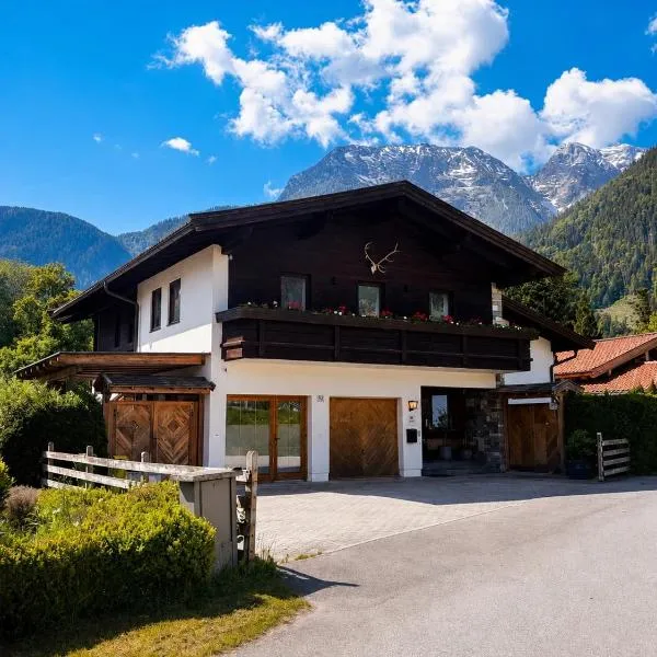 Haus Elisabeth, hotel in Sankt Martin bei Lofer