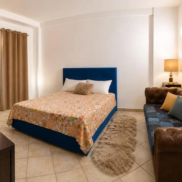 La Casita di Sotto, a cozy stay in Val di Susa, hotel in Caprie