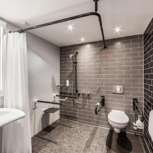 Holiday Inn Express - MUNICH NORTH by IHG, hotel di Munich