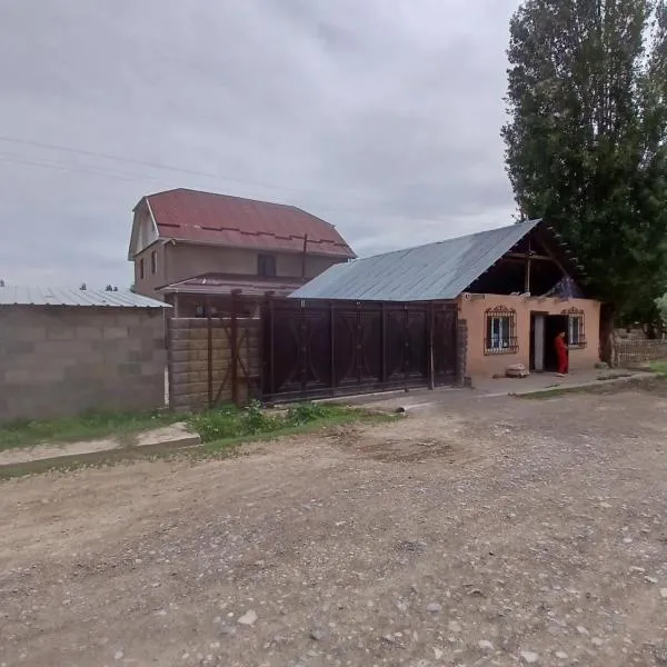 Abylay Guesthouse, hotel i Jangy-Talap
