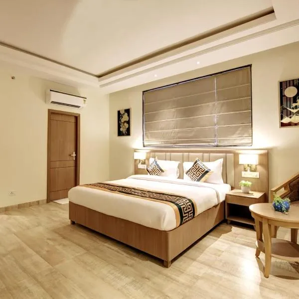 Hotel King Plaza, Hotel in Jaswantnagar