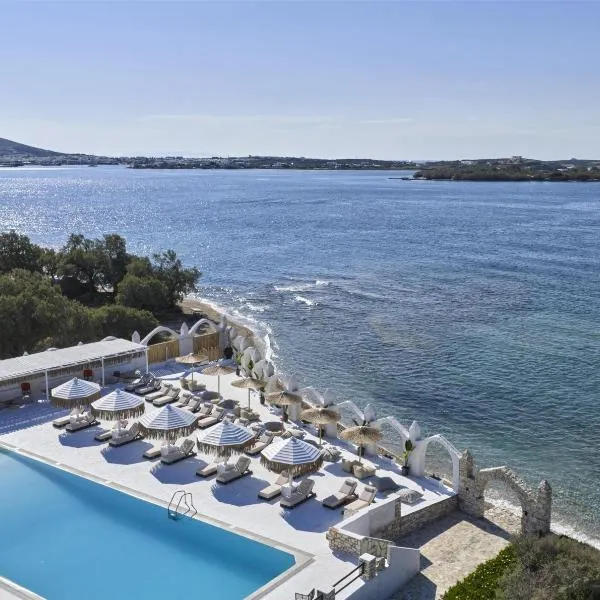 Pounda Resort Paros, a member of Radisson Individuals, hotel en Pounda