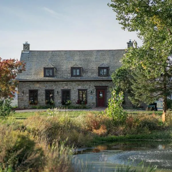 Domaine Steinbach Cidrerie B&B Distillerie, hotel en St-Pierre-de-l'Île-d'Orléans