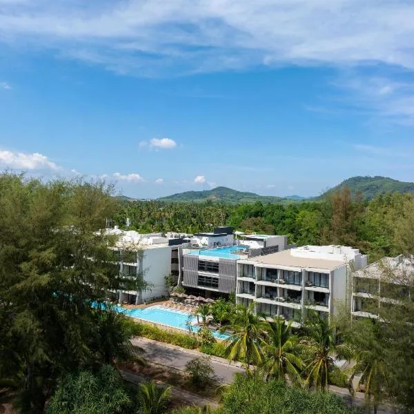 Radisson Blu Resort, Phuket Mai Khao Beach, hotel di Pantai Mai Khao