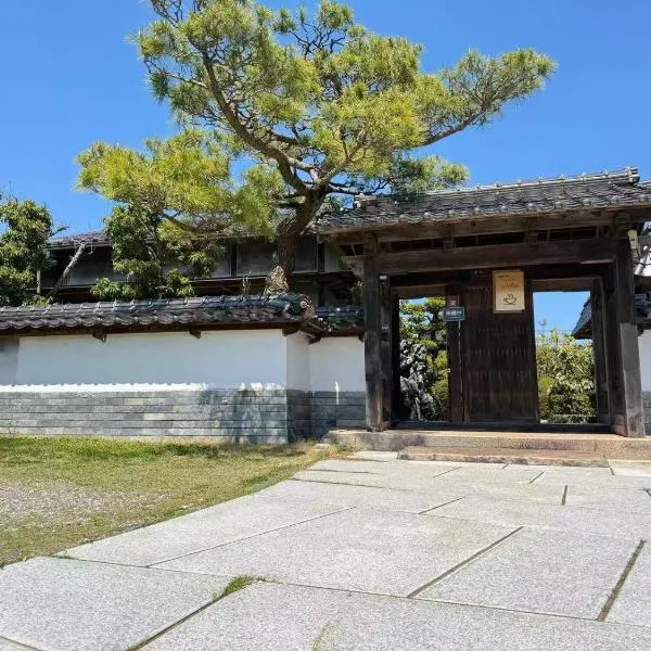 結良house, hotel u gradu 'Yura'