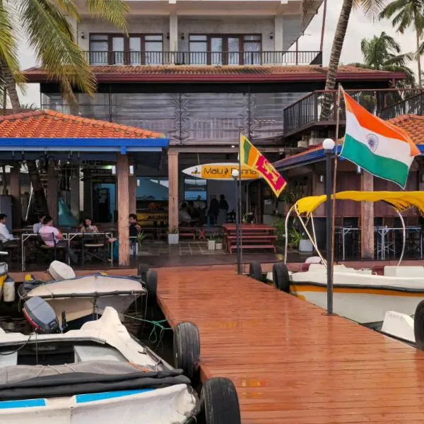 Malu Banna, hotel di Aluthgama