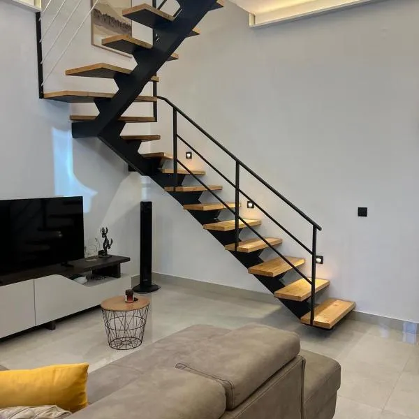 Vista Mare Maisonette – hotel w mieście Ýpsos
