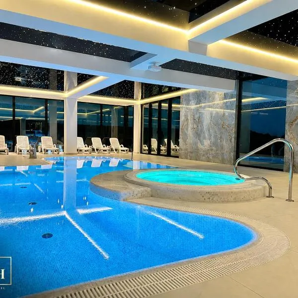 Villa Posh All Suites Hotel & SPA – hotel w mieście Międzywodzie