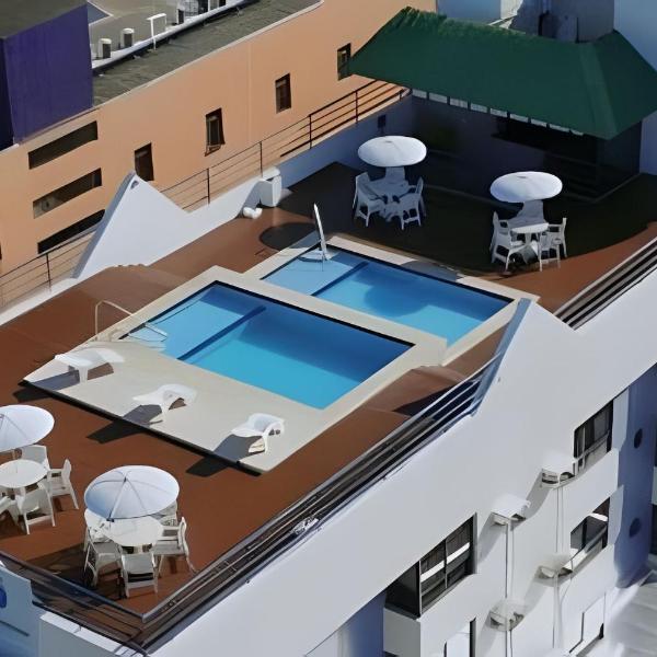 Flat completo 50m da Praia de Tambaú com vista Mar no Terraço e Piscina