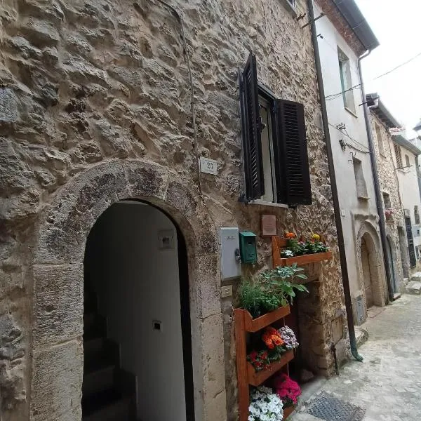 Lo chalet del vicolo, hotel u gradu Roccasecca dei Volsci