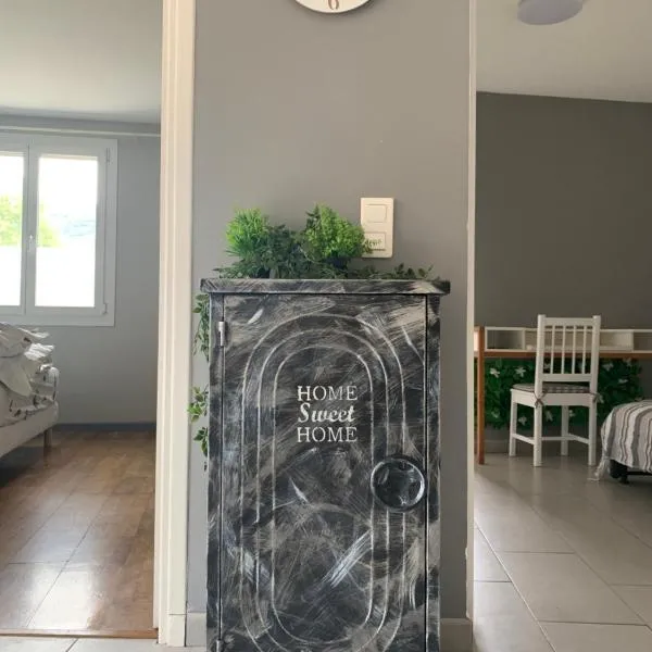Charmant appartement dans ancien moulin Grassois - Appartement 9, hotel din Grasse