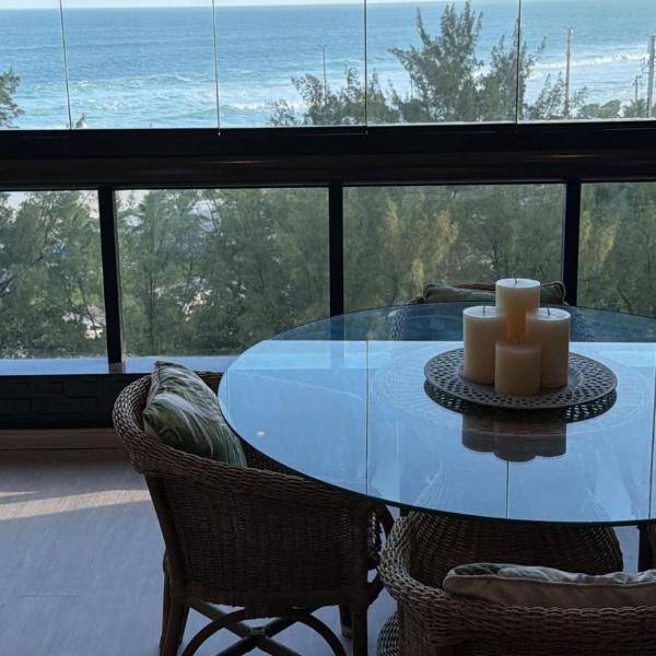 Lindo apartamento com vista panorâmica para o mar da Barra!