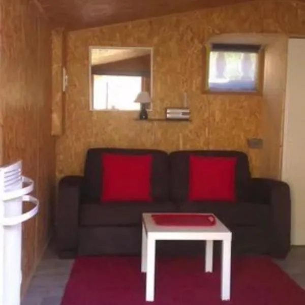 Chalet de la Grave – hotel w mieście LʼEscarène