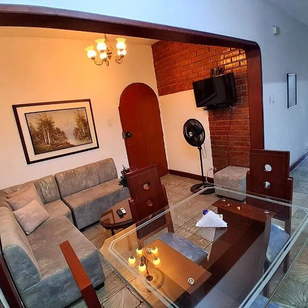 Apartamento Amplio y Cómodo en el Centro de Palmira de 2 Habitaciones con Aire Acondicionado, hotel in Palmira