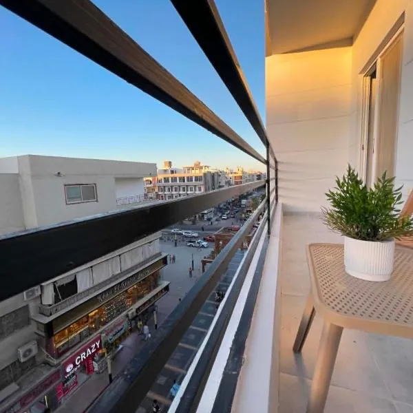 central apartments sheraton road sherry street near marina, hotel in Hurghada