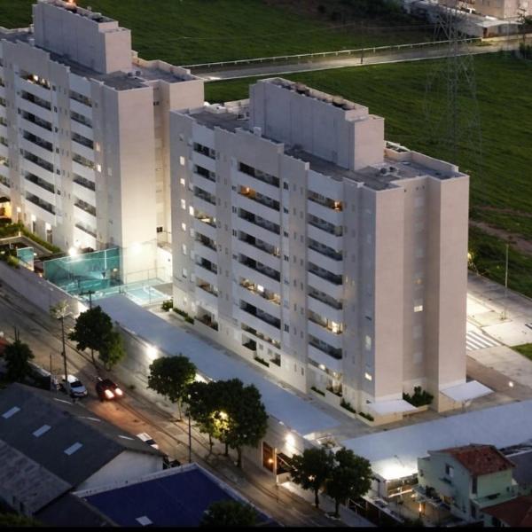 Quarto em apartamento zona sul de São José dos Campos SP