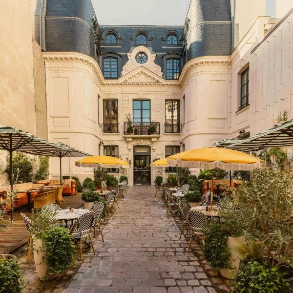 Le Jardin de Verre by Locke, Hotel in Paris