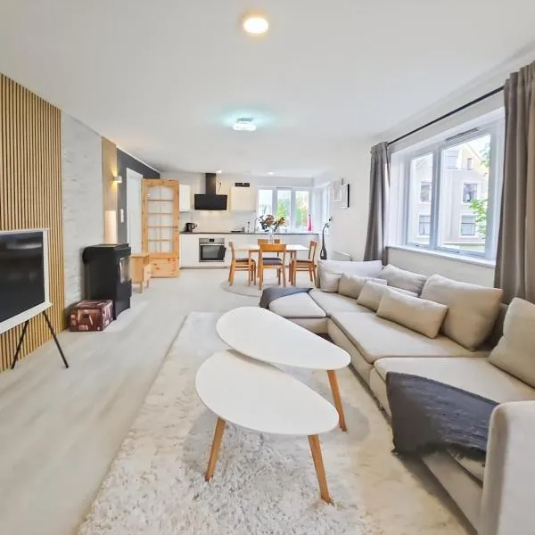 Modern 3BR Near Centre Free Parking, hotel in Stavanger