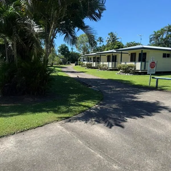 Googarra Beach Caravan Park, hotel em Lower Tully