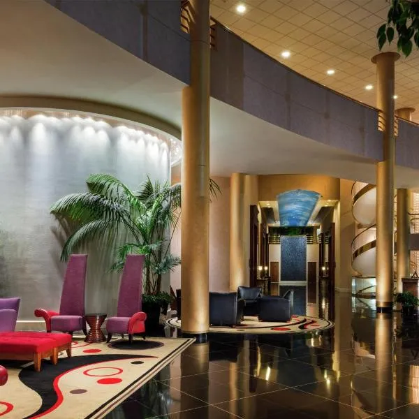 DoubleTree by Hilton Washington Dulles Airport, hotel a Herndon