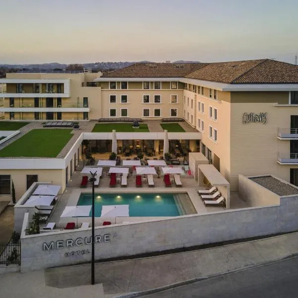 Mercure Avignon TGV Hotel & Spa, hotel en Aviñón