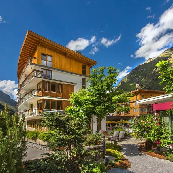 DAS VIER Sport und Wellnesshotel, hotel in Sankt Leonhard im Pitztal